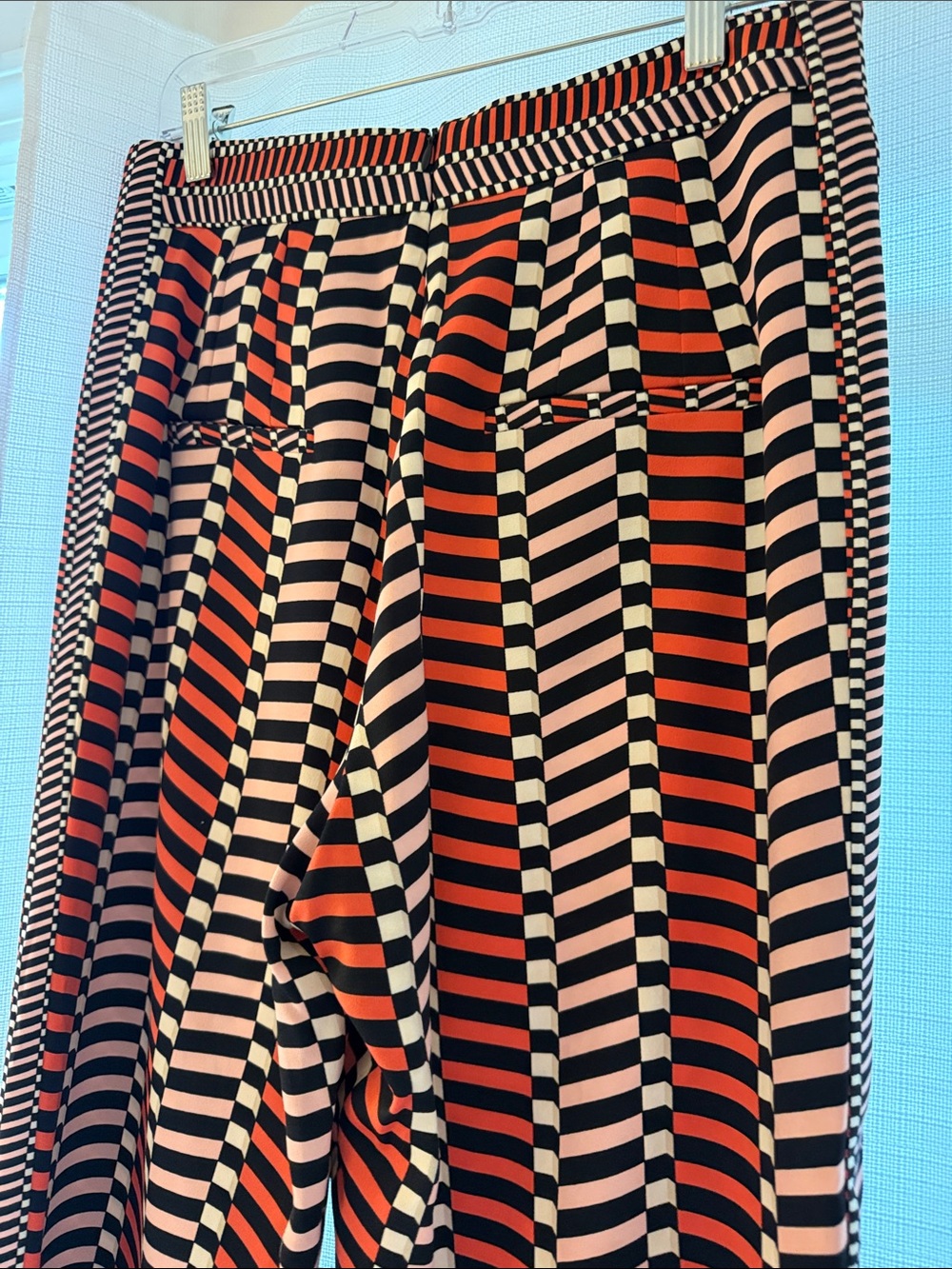 Women’s Cropped Geo-Stripe Wide-Leg Pants - Black, White & Red